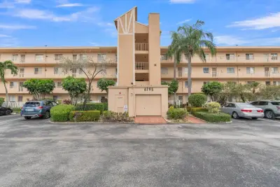 6795 Huntington Ln #306, Delray Beach: photo 1 of 72