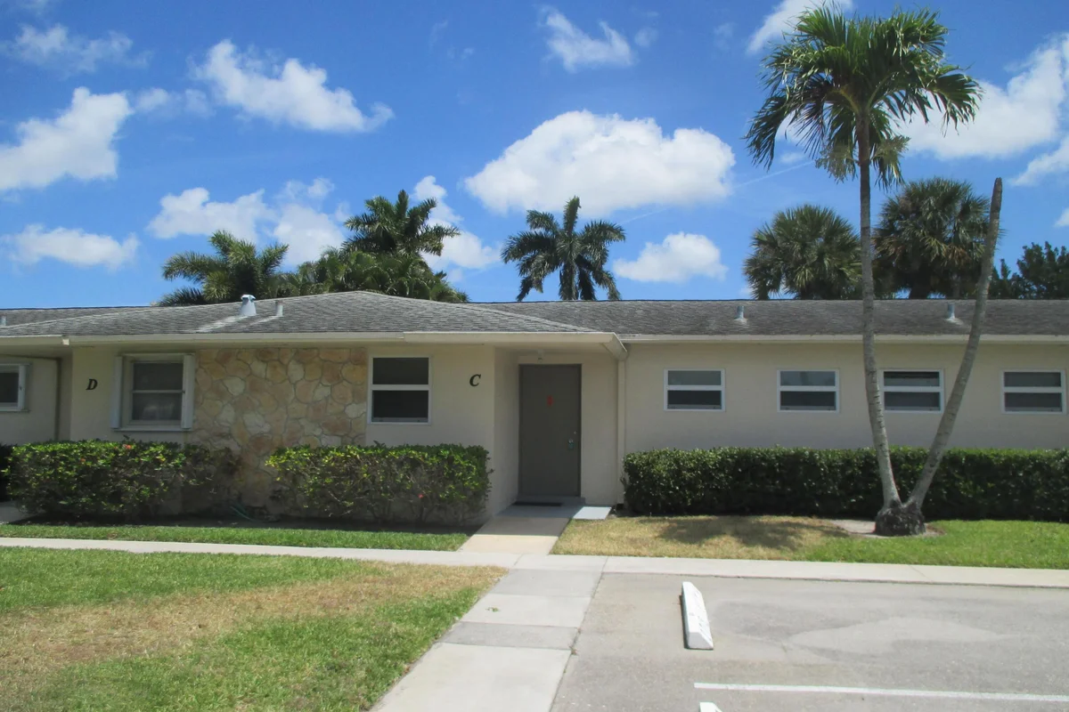 2715 Emory Dr E #C, West Palm Beach: photo 1 of 30
