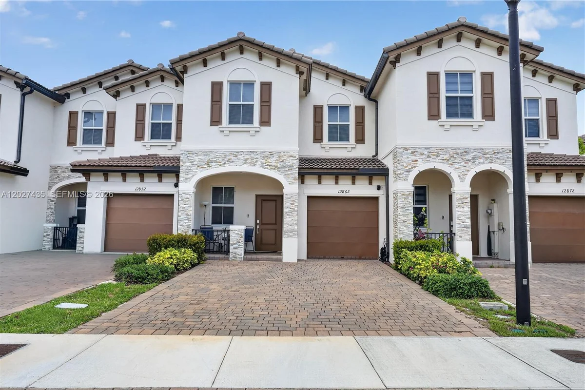 12862 NW 23rd Pl, Miami: photo 1 of 43