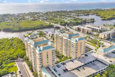 700 E Boynton Beach Blvd #407, Boynton Beach: photo 1 of 23