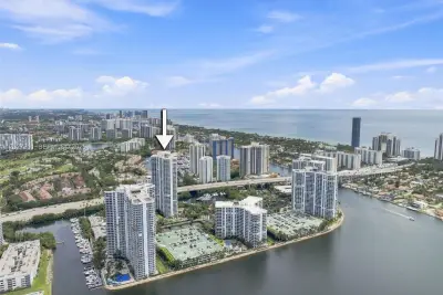 3500 Mystic Pointe Dr #2003, Aventura: photo 1 of 56