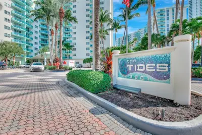 3801 S Ocean Dr #6Z, Hollywood: photo 1 of 36