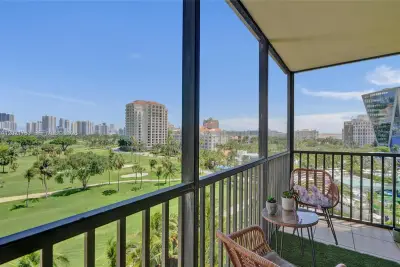 20335 W Country Club Dr #809, Aventura: photo 1 of 27