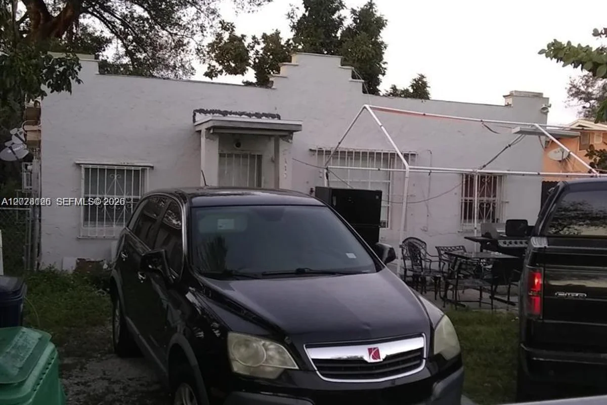 2119 NW 47th Ter, Miami: photo 1 of 1
