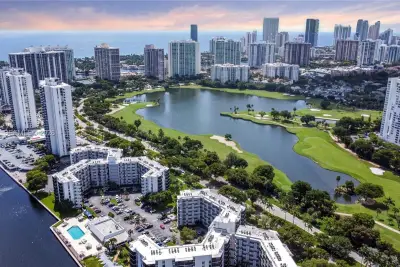 3475 N Country Club Dr #503, Aventura: photo 1 of 28