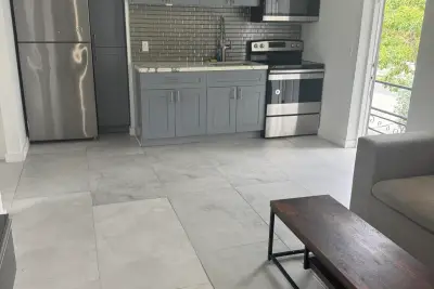 2201 Greene St #5, Hollywood: photo 1 of 7