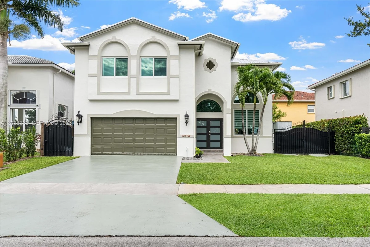6014 SW 160th Ave, Miami: photo 1 of 45