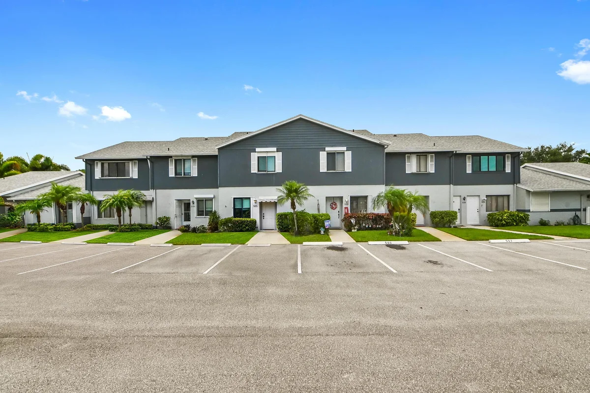 2641 Gately Dr W #503, West Palm Beach: photo 1 of 17