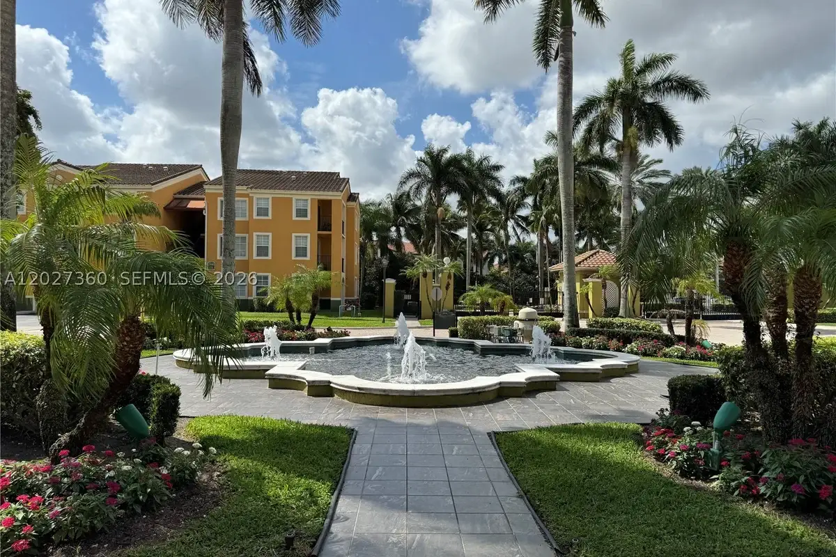 2200 E Preserve Way #308, Miramar: photo 1 of 27