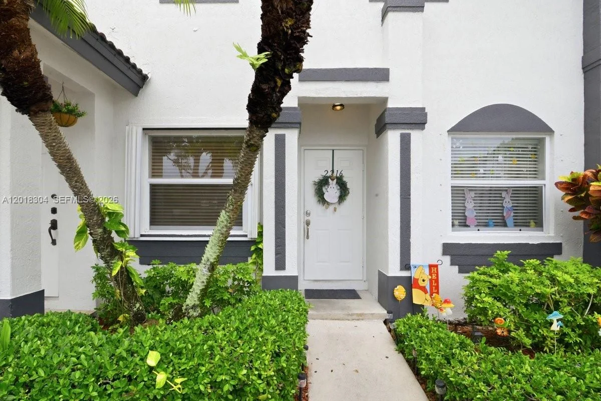 2216 SE 23rd Ter, Homestead: photo 1 of 23
