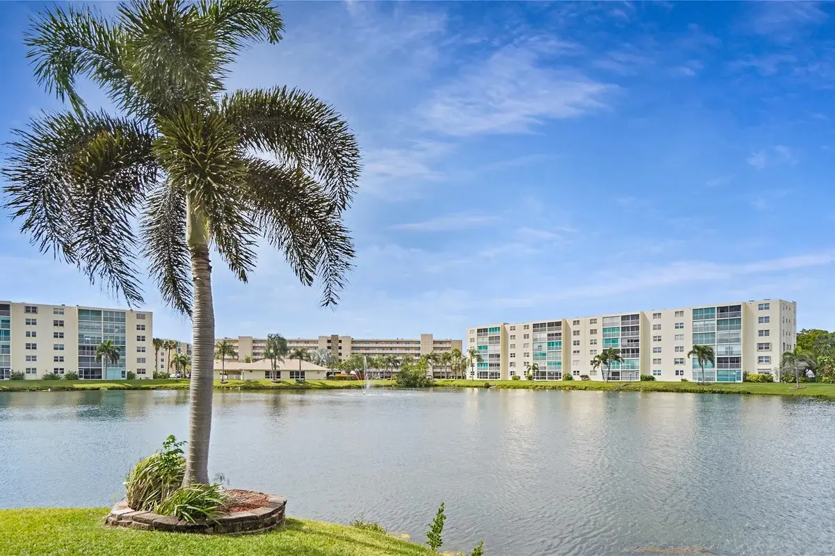 111 SE 3rd Ave #306, Dania Beach: photo 1 of 43