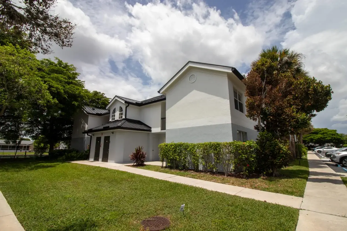 7610 Westwood Dr #102, Tamarac: photo 1 of 15