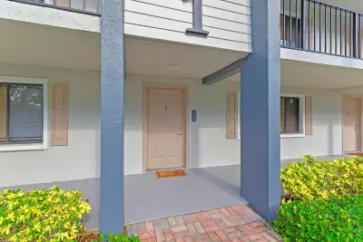 711 Forest Club Dr #108, Wellington: photo 1 of 24