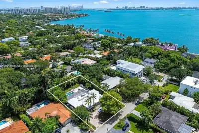 1255 NE 93rd St, Miami Shores: photo 1 of 101