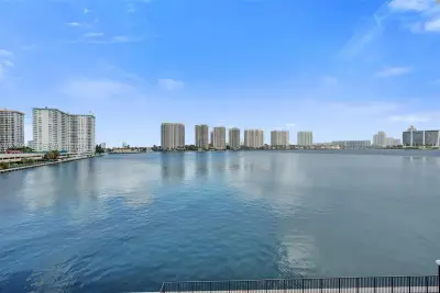 17500 N Bay Rd #S403, Sunny Isles Beach: photo 1 of 42