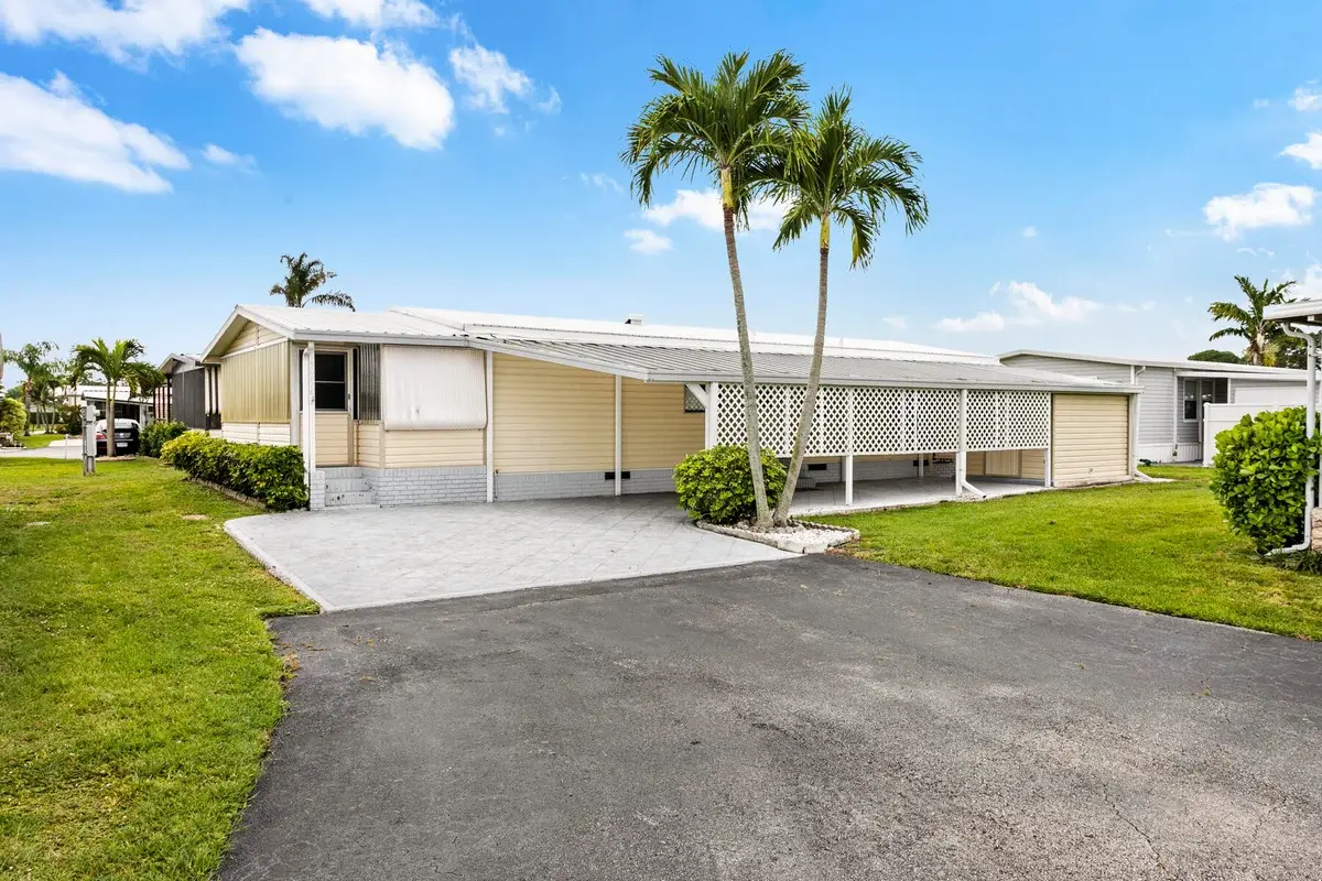 50018 Hacha Bay, Boynton Beach: photo 1 of 27