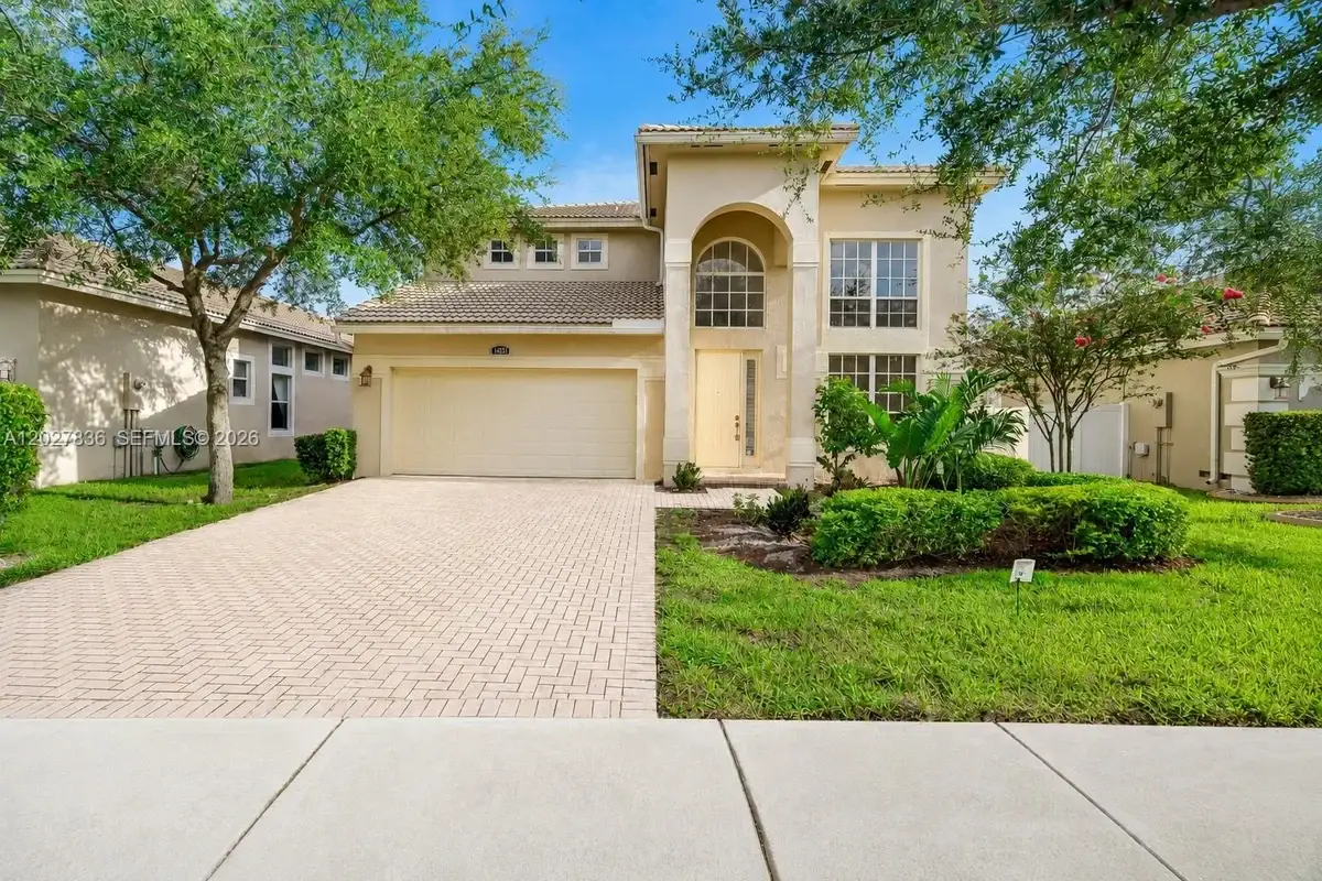 14935 SW 52 St, Miramar: photo 1 of 58