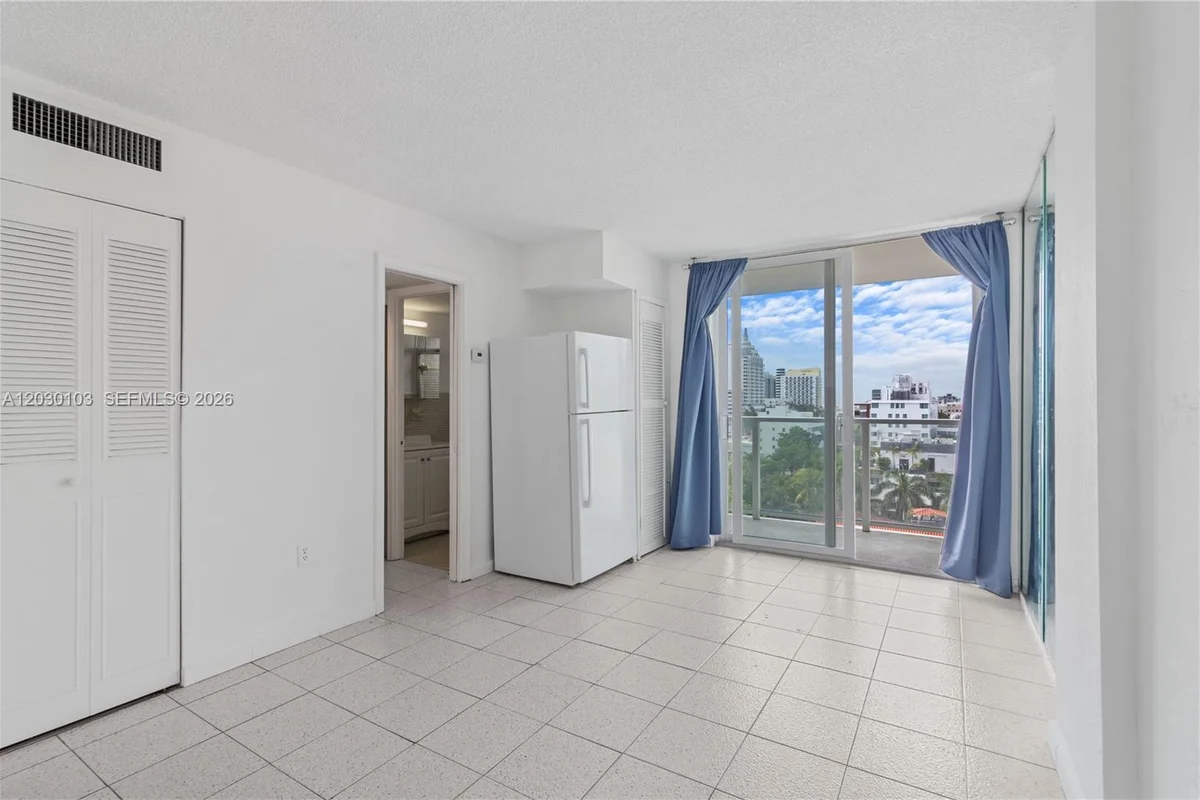 1750 James Ave #9C, Miami Beach: photo 1 of 21