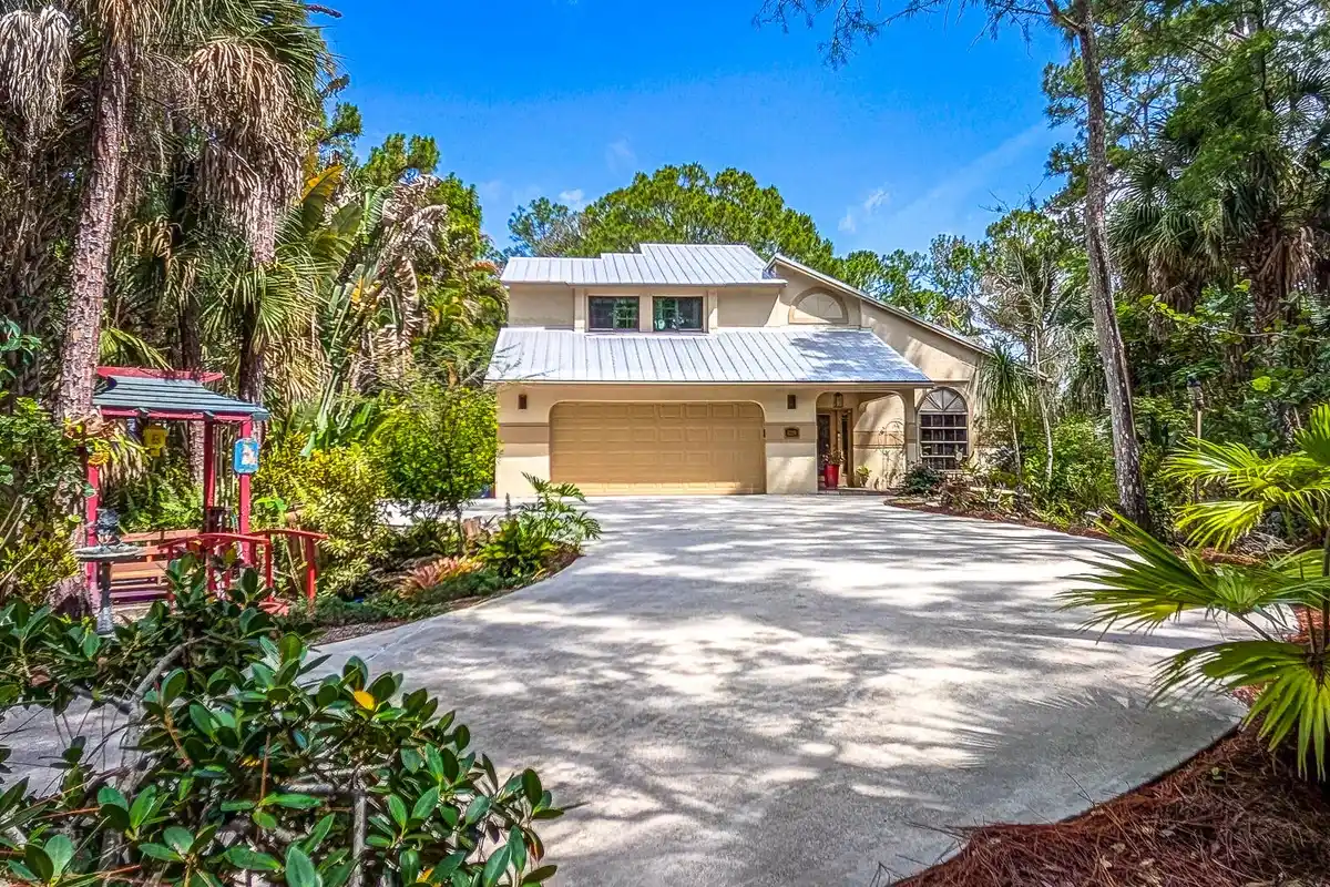 8259 155th Pl N, Palm Beach Gardens: photo 1 of 68