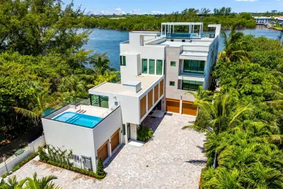 900 Lago Mar Ln #Penthouse, Boca Raton: photo 1 of 58
