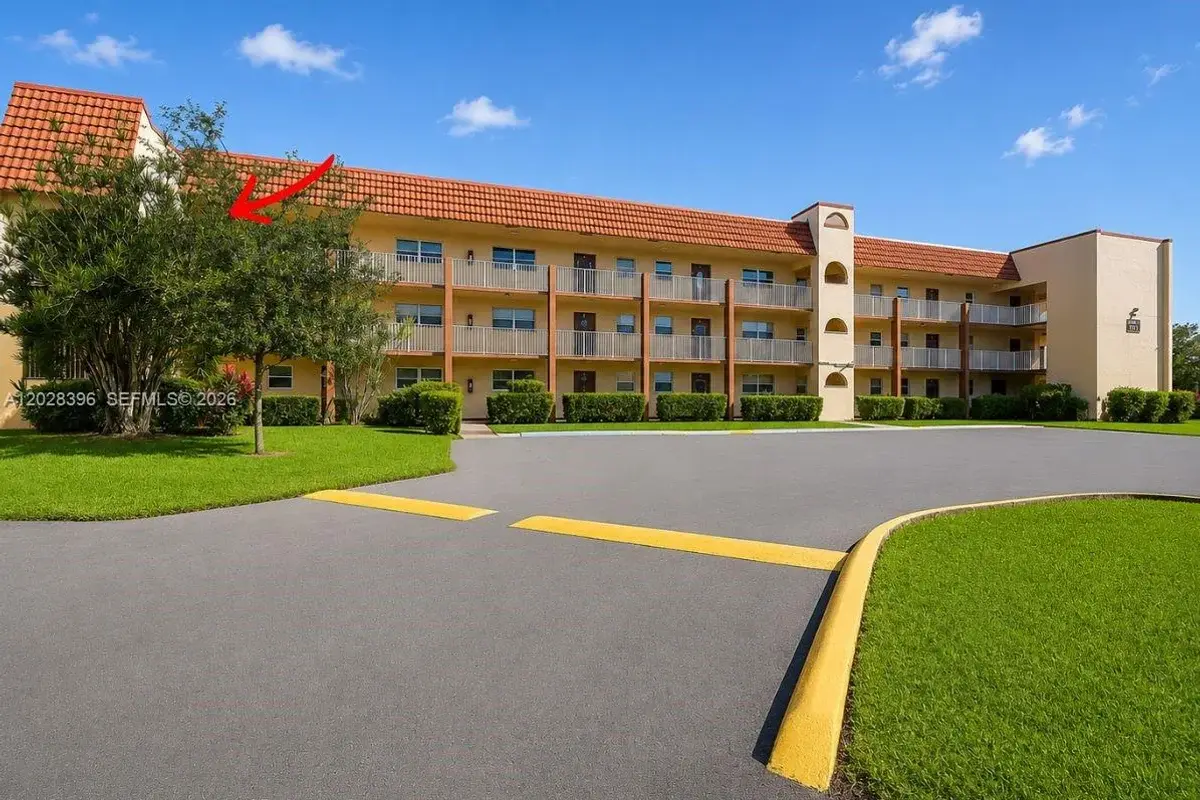 2811 N Pine Island Rd #302, Sunrise: photo 1 of 22