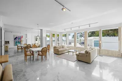 4925 Collins Ave #1A, Miami Beach: photo 1 of 30