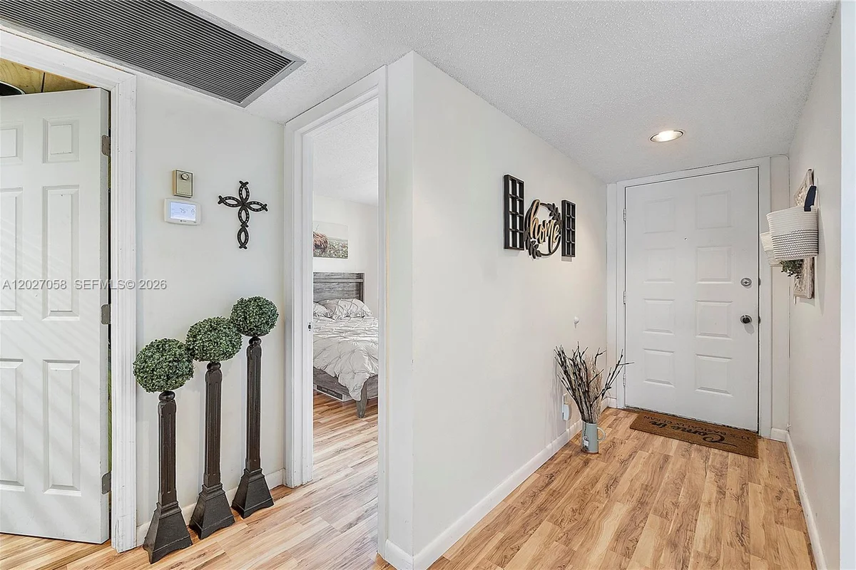 12901 SW 15th Ct #208V, Pembroke Pines: photo 1 of 38