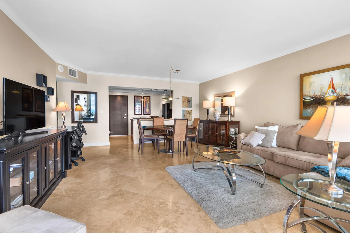 3200 NE 36th St #1417, Fort Lauderdale: photo 1 of 58
