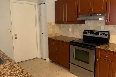 9392 Affirmed Ln, Boca Raton: photo 1 of 9