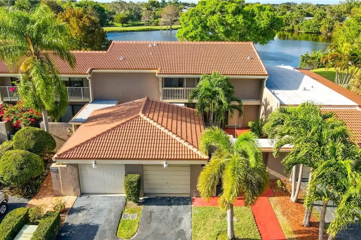 103 St Andrews Rd, Hollywood: photo 1 of 40