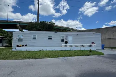 5015 SW 29 St #608, Davie: photo 1 of 57