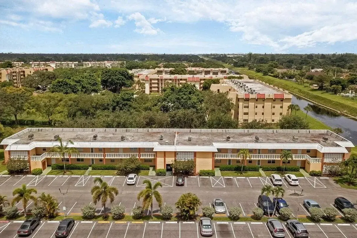 9826 Marina Blvd #1015, Boca Raton: photo 1 of 19