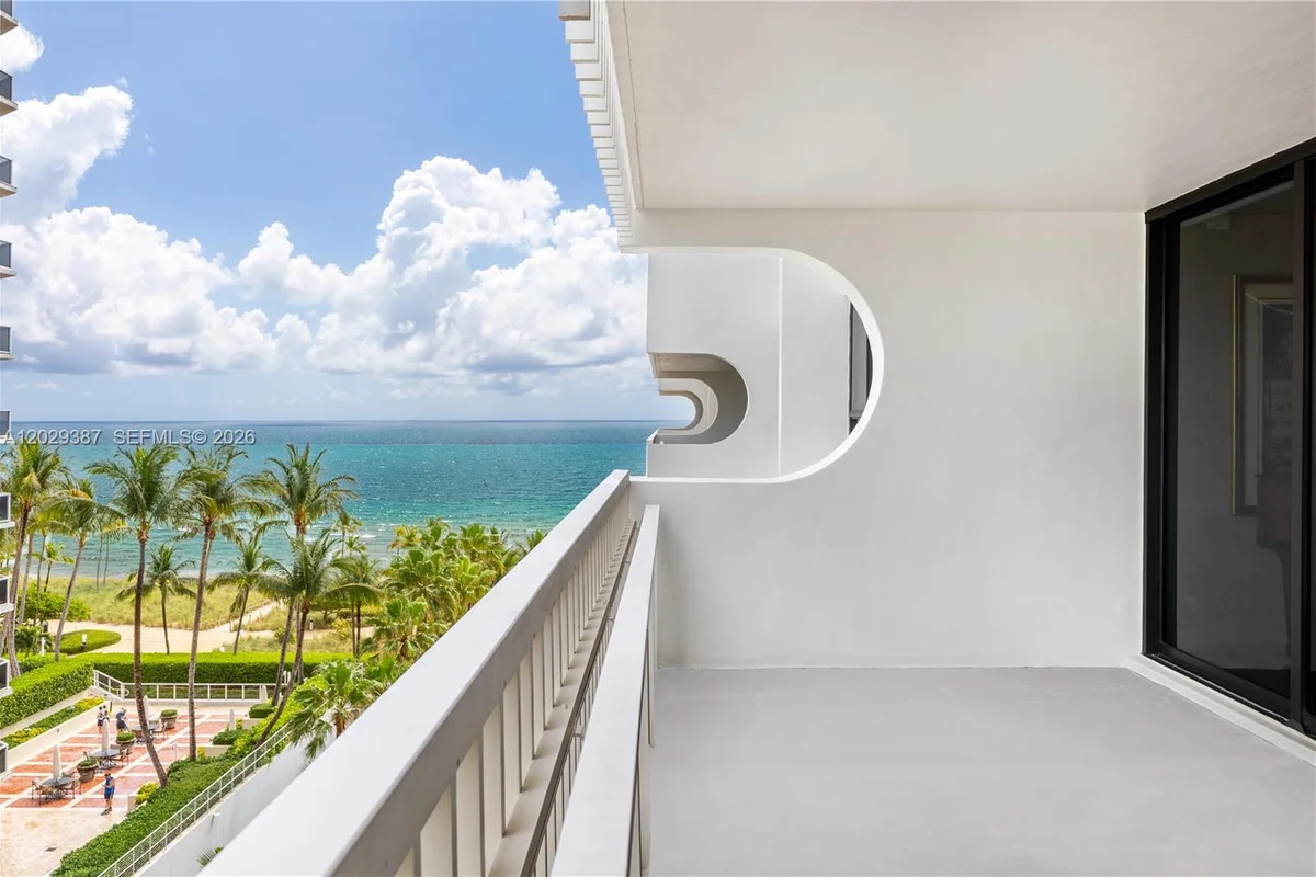 10205 Collins Ave #604, Bal Harbour: photo 1 of 47