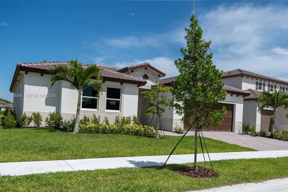 2988 SE 25th Ave, Homestead: photo 1 of 42