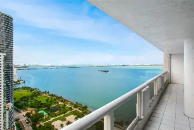 1717 N Bayshore Dr #A-3751, Miami: photo 1 of 15