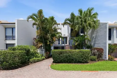 1309 Bridgewood Dr, Boca Raton: photo 1 of 52