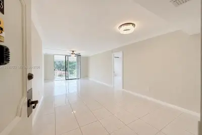 1300 St Charles Pl #303, Pembroke Pines: photo 1 of 30