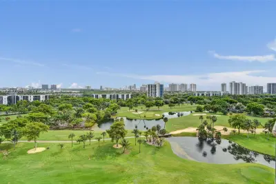 20379 W Country Club Dr #1440, Aventura: photo 1 of 36