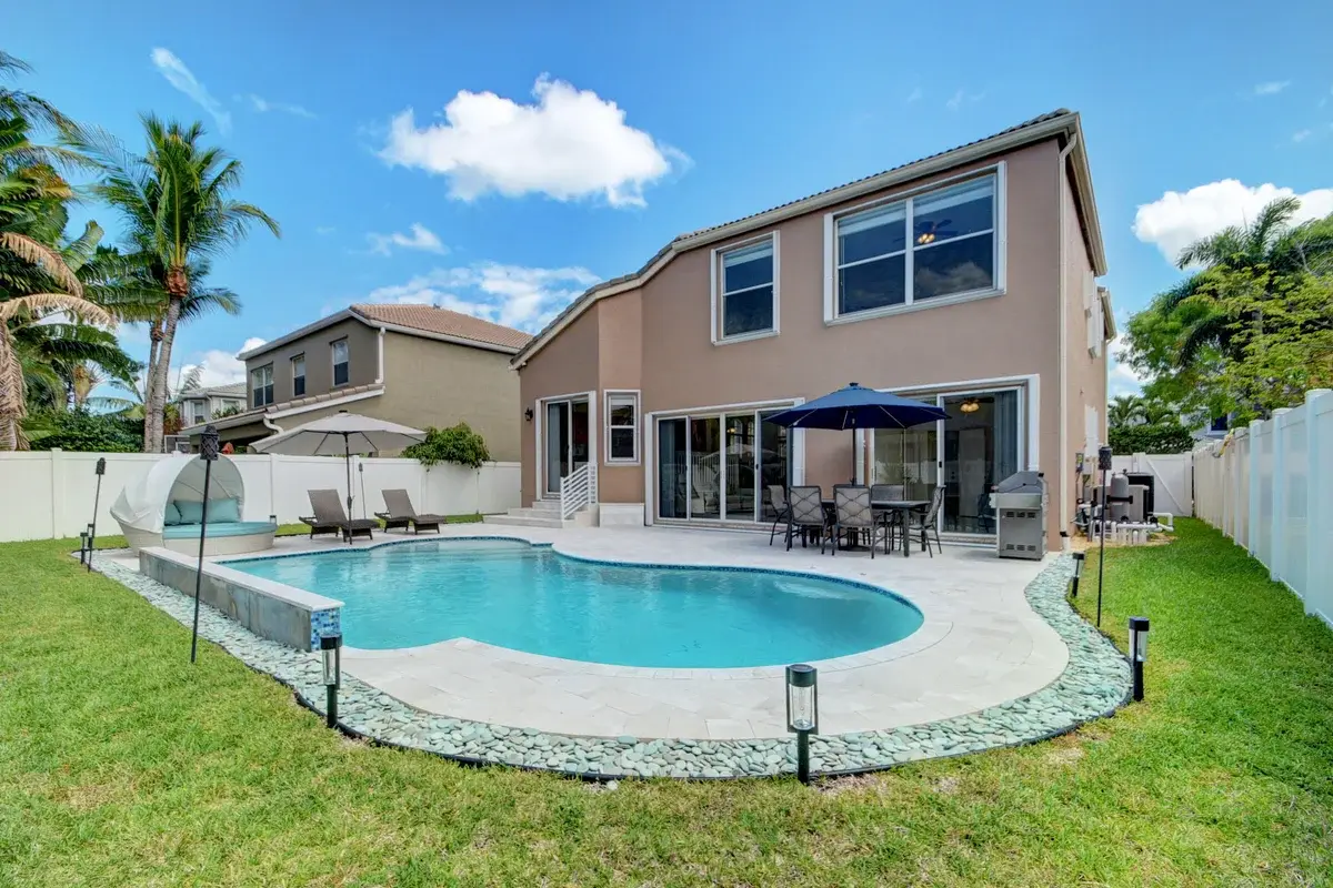 2418 Westmont Dr, Royal Palm Beach: photo 1 of 54