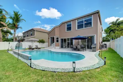 2418 Westmont Dr, Royal Palm Beach: photo 1 of 54