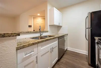 2906 S University Dr #10104, Davie: photo 1 of 18
