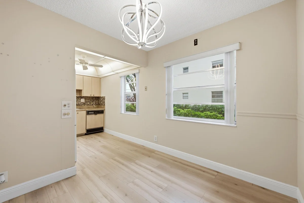 442 Normandy J, Delray Beach: photo 1 of 4