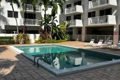 1665 Bay Rd #218, Miami Beach: photo 1 of 21