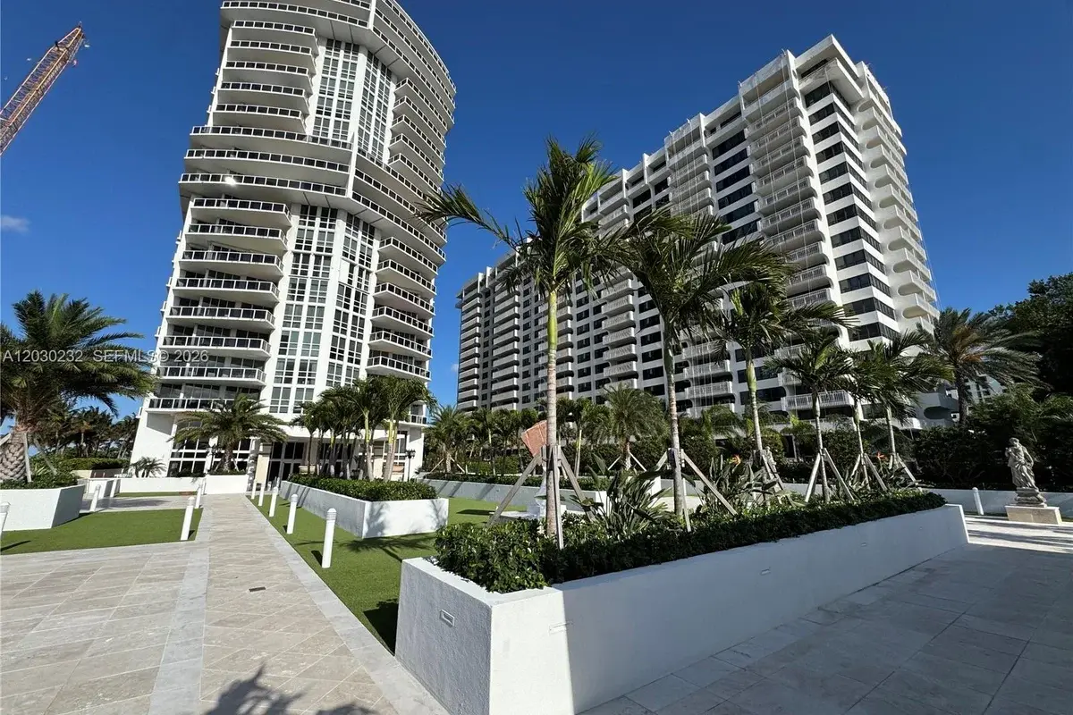10225 Collins Ave #503, Bal Harbour: photo 1 of 26