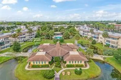 5021 W Oakland Park Blvd #313, Lauderdale Lakes: photo 1 of 5