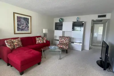 40 Keswick, Deerfield Beach: photo 1 of 24