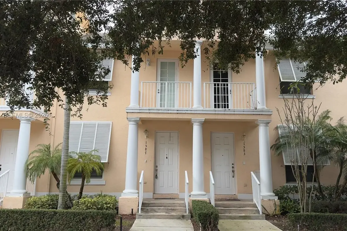 1587 Frederick Small Rd, Jupiter: photo 1 of 30