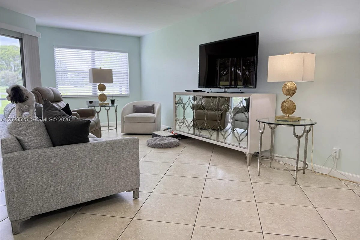 500 SW 130th Ter #110A, Pembroke Pines: photo 1 of 18