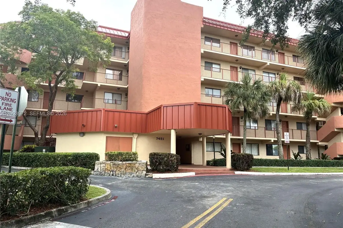 7451 NW 16th St #403, Plantation: photo 1 of 25