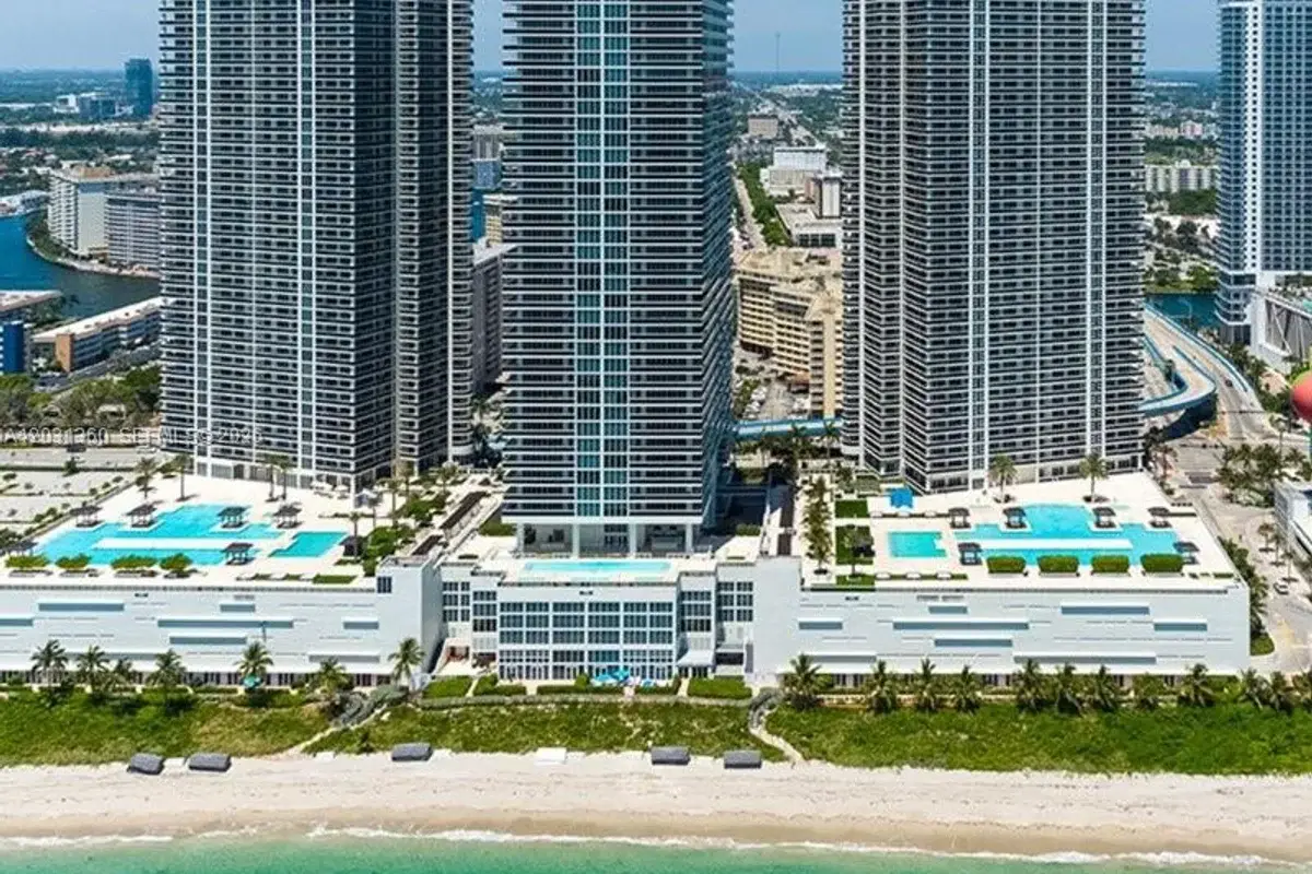 1800 S Ocean Dr #3101, Hallandale Beach: photo 1 of 50